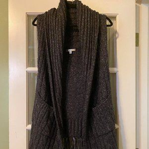 CAbi #163 - Size Med Charcoal Fringed Duster, Vest